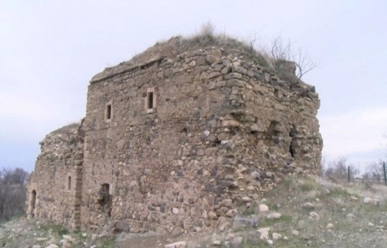 Tarihi Surp Kevork Manastırı kaderine terk edildi!