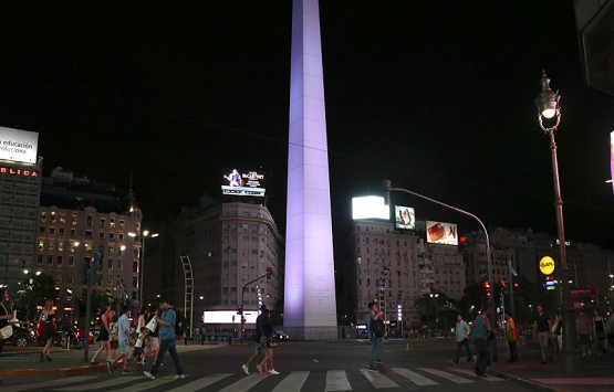 Obelisco Dikilitaşı Buenos Aires in simgesi oldu!