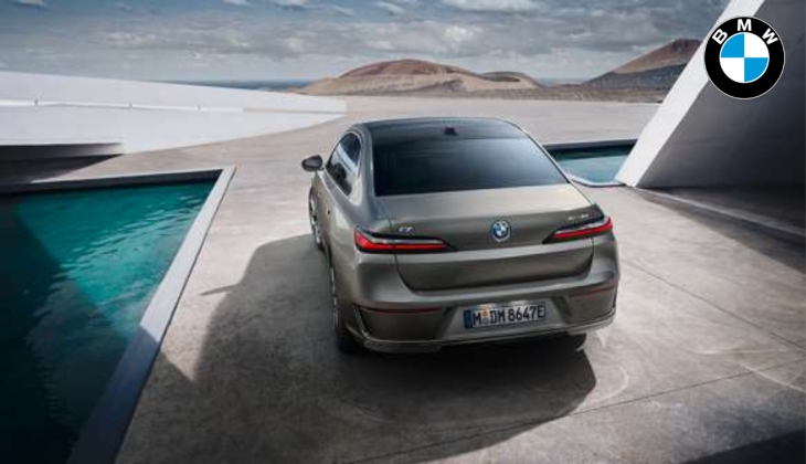 BMW İ7’ye bu ay tamı tamına 248 bin 800 TL zam geldi! BMW İ7’nin yeni fiyatını görenler resmen şoke oldu!