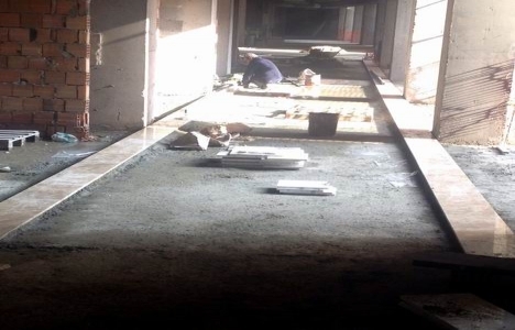 Acunkentli müteahhit oldu, AVM yi de bitirdi!