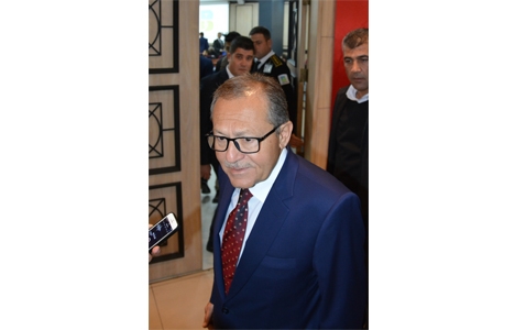 Ahmet Edip Uğur'dan istifa açıklaması!