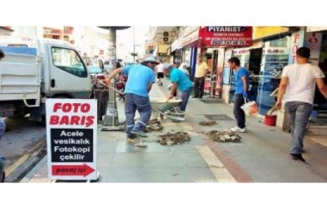 Nazilli İsabeyli'de kaldırım çalışmaları devam ediyor!