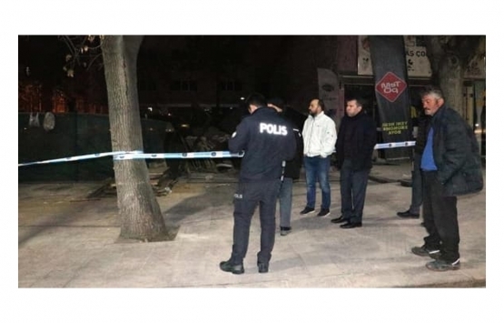 Ankara Yenimahalle'de iş yerinin zemini çöktü! 