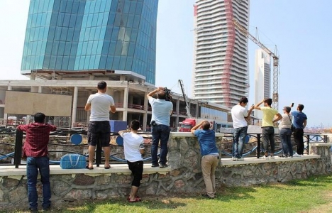 İzmir Bayraklı'da bina inşaatında kaza: 1 ölü!