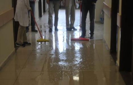 Düzce'de sağlık ocağı sular altında kaldı!