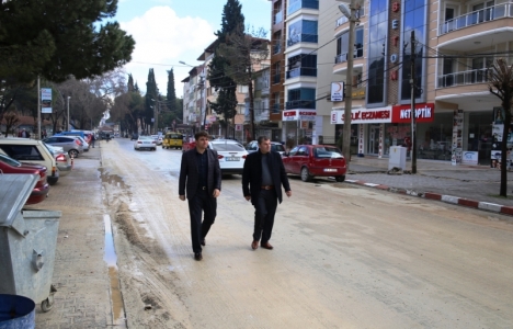 Kula Yunus Emre ve Tabduk Emre caddeleri yenileniyor!