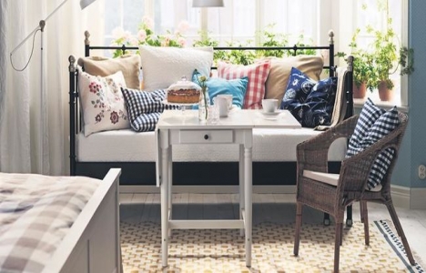 Salonda yemek bölümüne sınır!