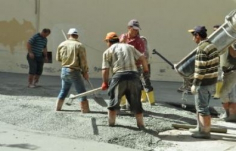 Bağcılar'da inşaat işçilerinden yemek protestosu!