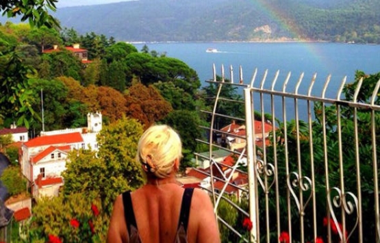 Şehrazat, Zekeriyaköy'deki villasında bu manzaraya uyanıyor!