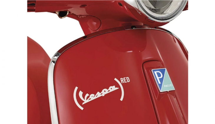 Tümüyle kırmızı Vespa Primavera 50 RED 14 Ekim 2022 fiyat listesi!