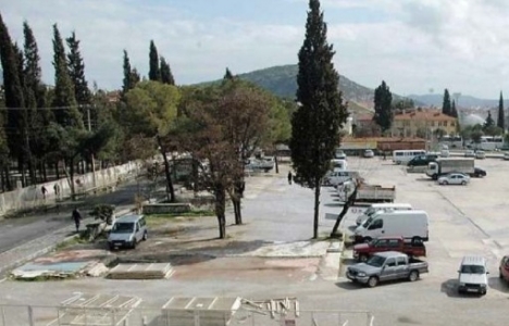 Muğla Menteşe'deki Eski Garaj alanı Meydan oluyor!