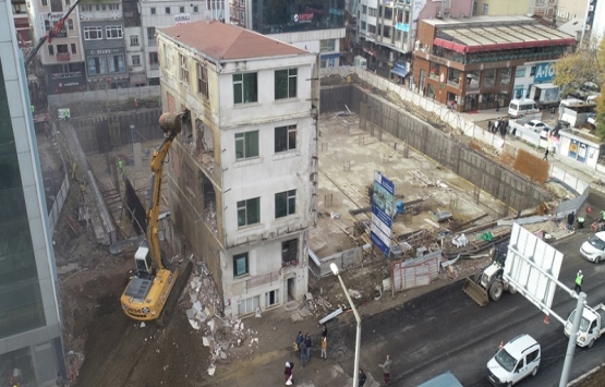 Fatsa Meydanı'ndaki son bina da yıkılıyor!