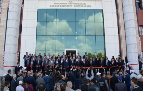 Sinanpaşa'da 11 açılış ve 4 temel atma töreni gerçekleşti!