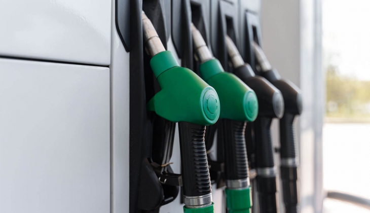 Akaryakıtta petrol depremi: Peş peşe indirimlerin ardından yeni zamlar kapıda! Son dakika! 