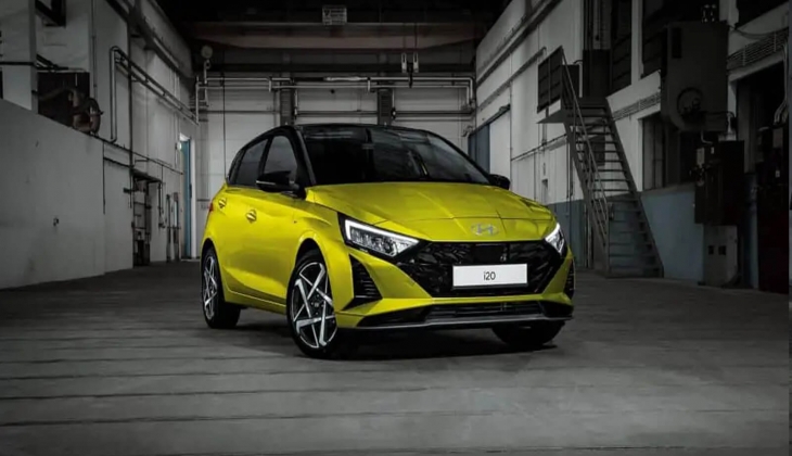 Hyundai i20 ye 40 bin TL lik Mart 2024 indirimi geldi! i20 nin Mart 2024 fiyatlarını görenler inanamadı!