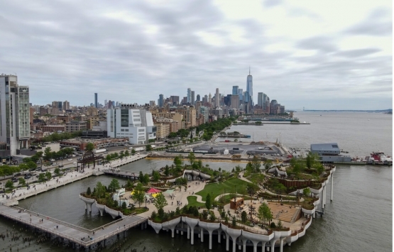 New York’taki 260 milyon dolarlık Little Island parkı ziyaretçilere açıldı!