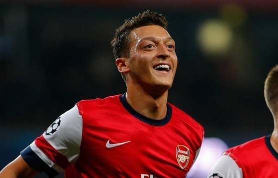 Mesut Özil kendi kripto parasını çıkarıyor!