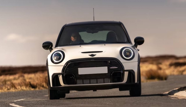 Mini 5 Kapı ya 24 bin 463 TL zam geldi! İşte Mini 5 Kapı 25 Kasım 2022 fiyat listesi!