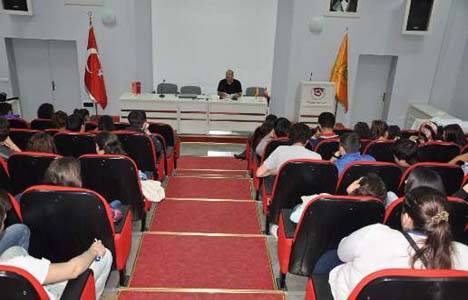 Namık Kemal Üniversitesi’nden Turizm ve Otel İşletmeciliği semineri!