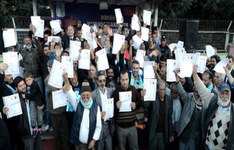 Beylikdüzü Yakuplu Mahallesi'nde oturan Roman vatandaşlar tapularına kavuştu!