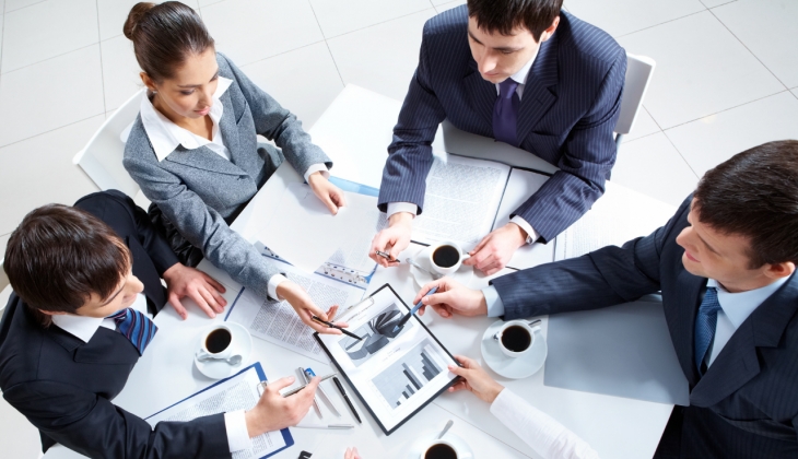 Geleceği parlak 7 meslek: İş dünyasında büyük fırsatlar kapıyı çalıyor! Hemen öğrenmeye başlayın!