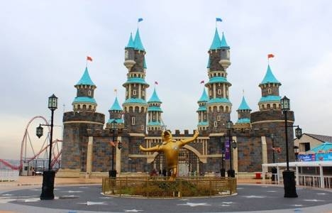 Vialand Rami 15 tatilde açık mı?