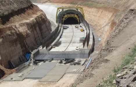 Bakü-Tiflis-Kars Demiryolu Hattı 2 ay sonra açılacak!