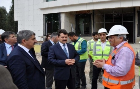 Adana Adalet Sarayı nın yüzde 55 i tamamlandı!