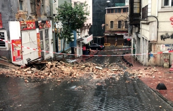 Beyoğlu Metruk Bina