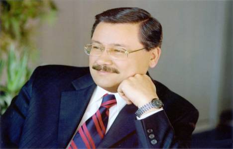 Melih Gökçek 