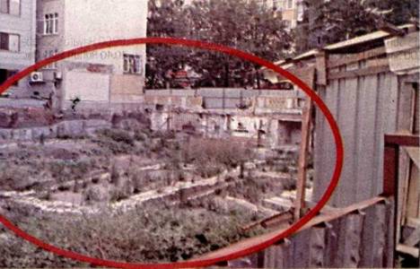 Parmakkapı Kadıasker Mehmet Efendi Camii'nin inşaatı 1,5 yıldır duruyor!