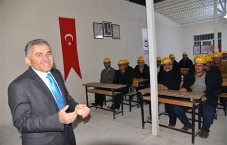 Melikgazi'de inşaatlarda çalışanlara iş bulma ve eğitim merkezi açıldı!