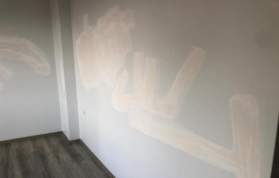 Ev sahibi daireye girince şok oldu! Kiracı evi yerle bir etti!