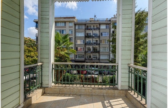 Moda daki tarihi köşk 16.5 milyon TL ye satılıyor!