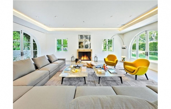 Prens Harry ve Meghan Markle Kylie Jenner ın Malibu daki evine talip!