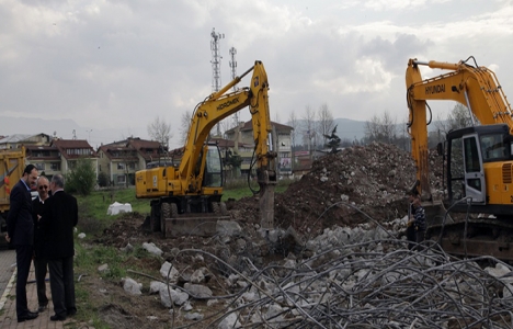 Başiskele Sahili'ne otopark yapılacak!
