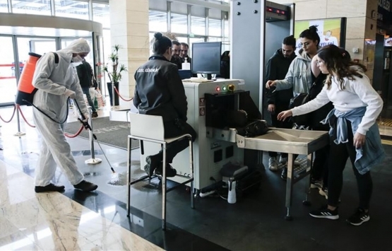 Mağaza kiracıları da AVM sahipleri de zor durumda!