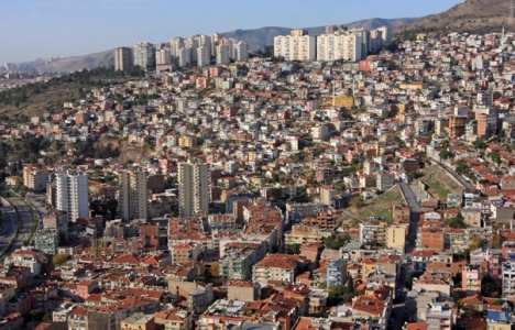 Bayraklı'da amaç gecekondu dönüşümü değil!