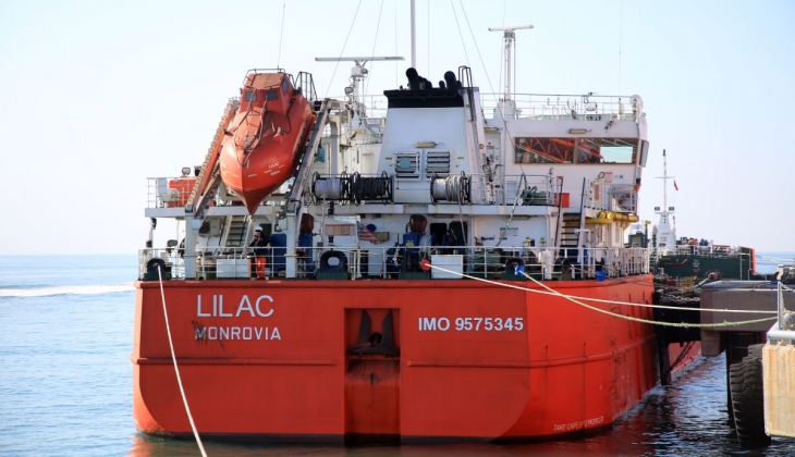 Rusya dan Mersin e gelen ayçiçeği yağında sevkiyat başladı