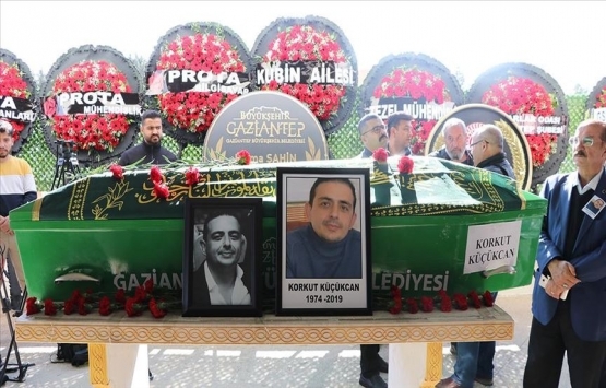 Gaziantep'te çöken iskelenin altında kalan mühendisin cenazesi defnedildi!