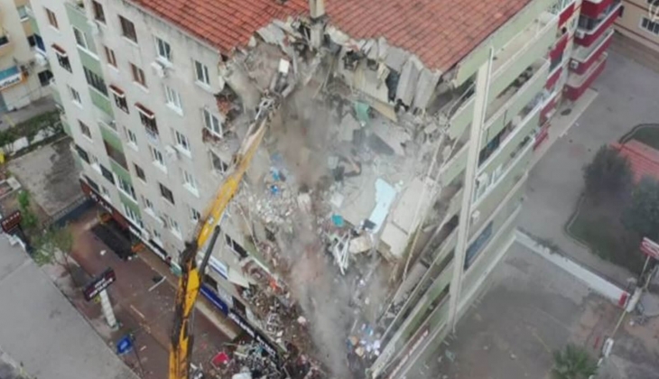 İçişleri Bakanlığı ve AFAD harekete geçti! Orta hasarlı binalar için yeni düzenleme geliyor!