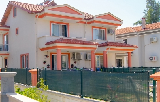 Bitişik evlerdeki tadilatlar komşu parsele taşabilir mi?