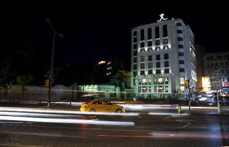 Beyoğlu'ndaki Rixos Pera İstanbul Otel'de yangın çıktı!