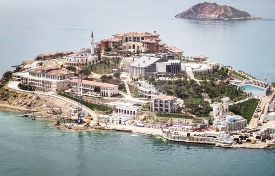 Demokrasi ve Özgürlükler Adası açılışa hazırlandı!