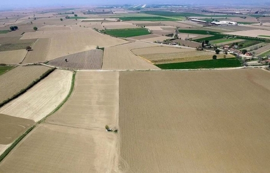 Tarım arazileri için uyarı! Yapılaşma yayılıyor!