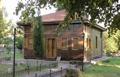 Akçakoca'da 150 yıllık evler restore edilecek!