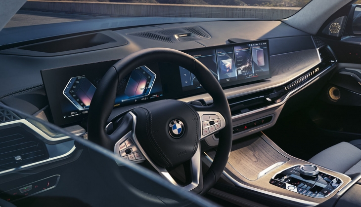 En son teknoloji ile donanmış BMW X7 ye Mayıs ayında 700 TL zam geldi