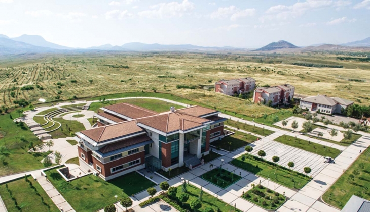 Konya Necmettin Erbakan Üniversitesi çok sayıda sözleşmeli personel alıyor! Bu kadroları kaçırmayın!