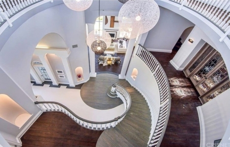 Youtube fenomeni Jake Paul 27 milyon liraya ev aldı!