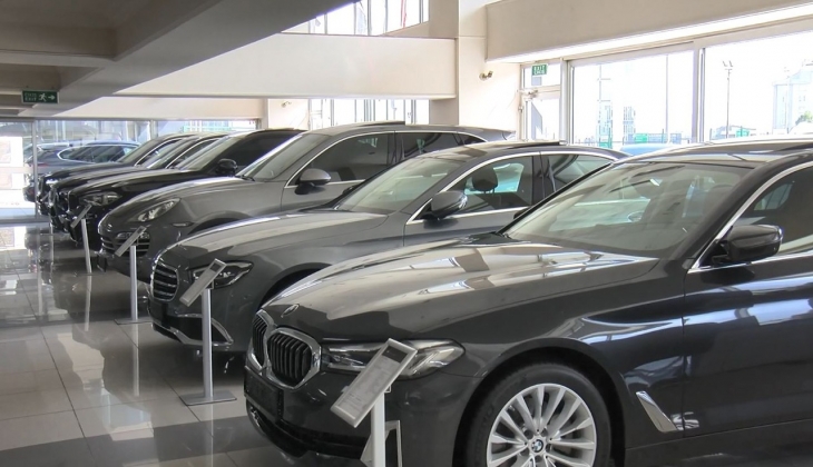 6 ay ve 6 bin kilometre zorunluluğunda ilk gün! Galericileri telaş sardı